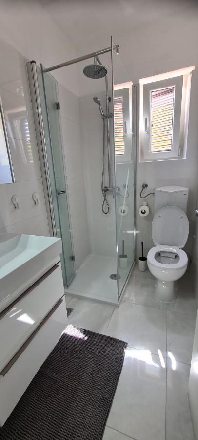 Apartments Orlic Sali Ngoại thất bức ảnh