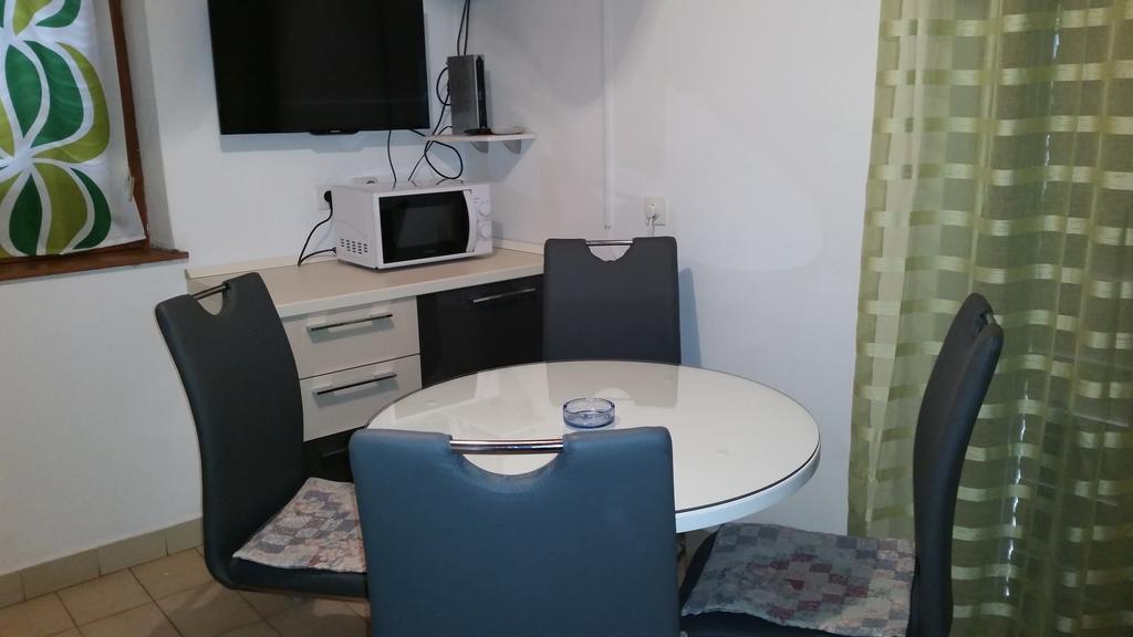 Apartments Orlic Sali Phòng bức ảnh